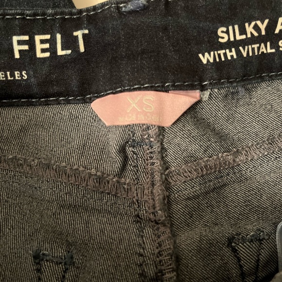 Laurie Felt Jeans - Picture 9 of 11